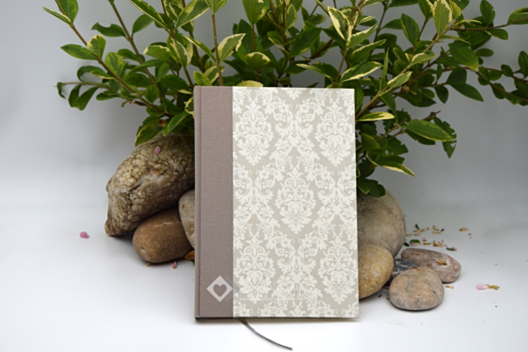 Preview: Workshop „Hardcover Notizbuch binden“ am SA, 21.11.2026 – kreative Auszeit mit Papier & Buchbinderhandwerk | Art. Nr. 4097230701
